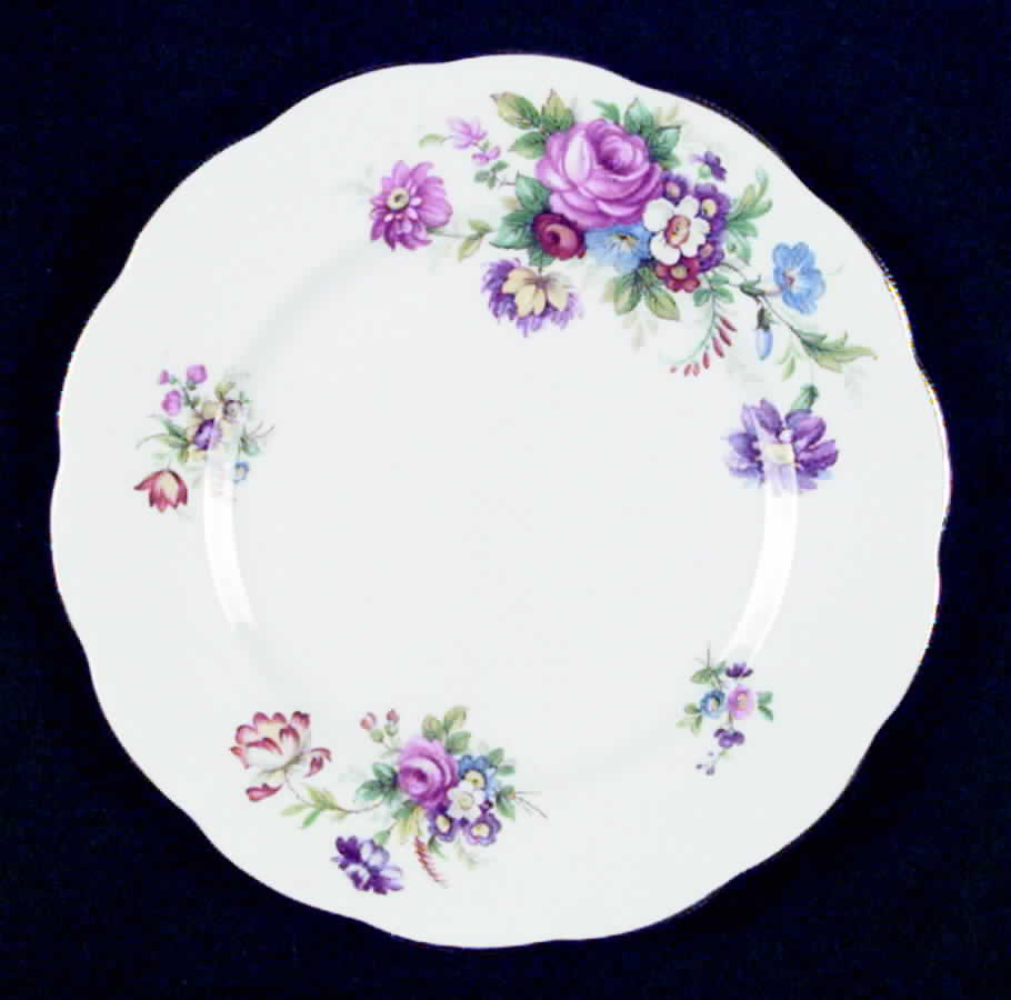 Minuet (B401) Dessert/Pie Plate by Roslyn (England)-1