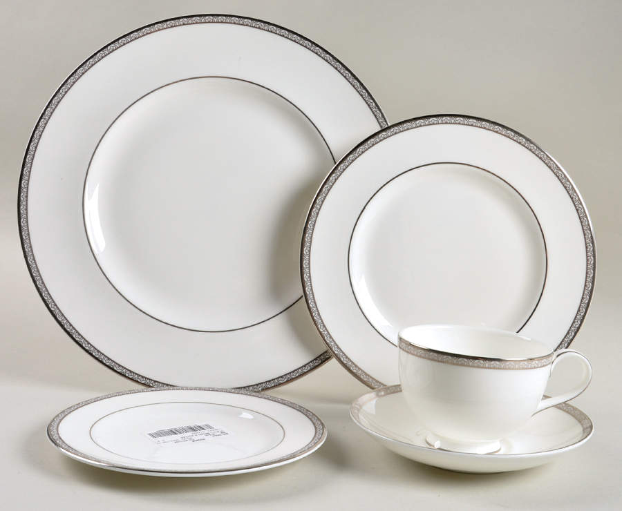Coleridge 5 Piece Place Setting by Royal Doulton-1
