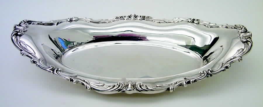 Spanish Baroque (Sterling, Hollowware) 12" Bread Tray by Reed & Barton-1
