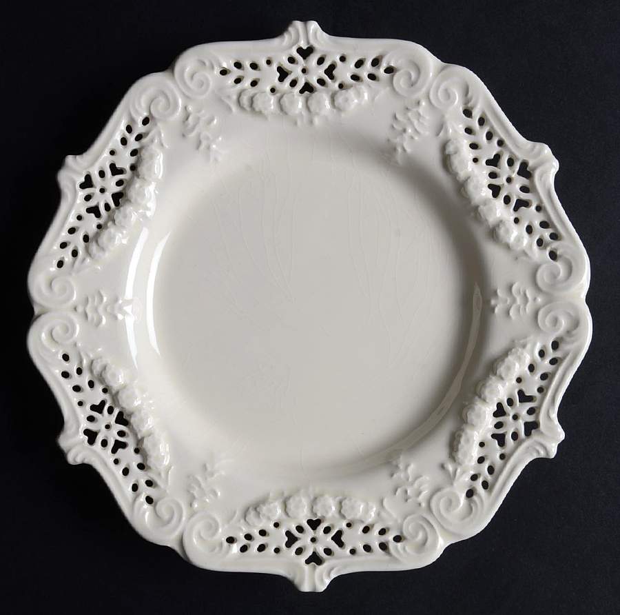 Originals Dessert/Pie Plate by Royal Creamware-1