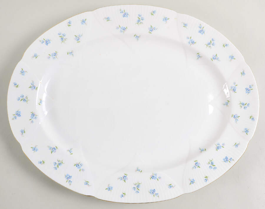 Blue Heaven (Fan Embossed) 14" Oval Serving Platter by Royal Albert-1