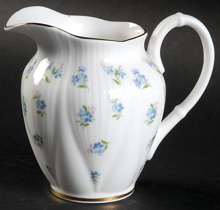 Blue Heaven (Fan Embossed) Mini Creamer by Royal Albert-1