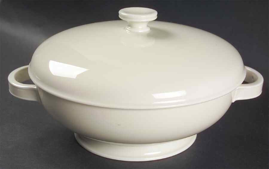 Winifred Cream Round Covered Vegetable by Rosenthal - Continental-1