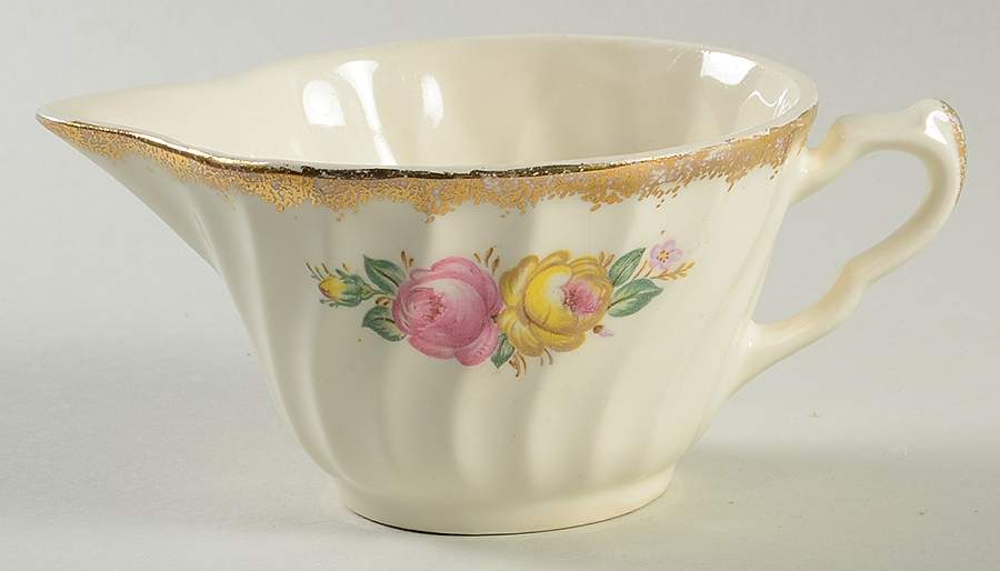 Quban Creamer by Royal (USA)-1