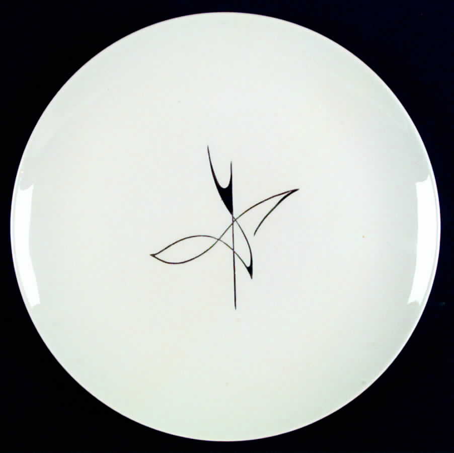 RYL156 Dinner Plate by Royal (USA)-1