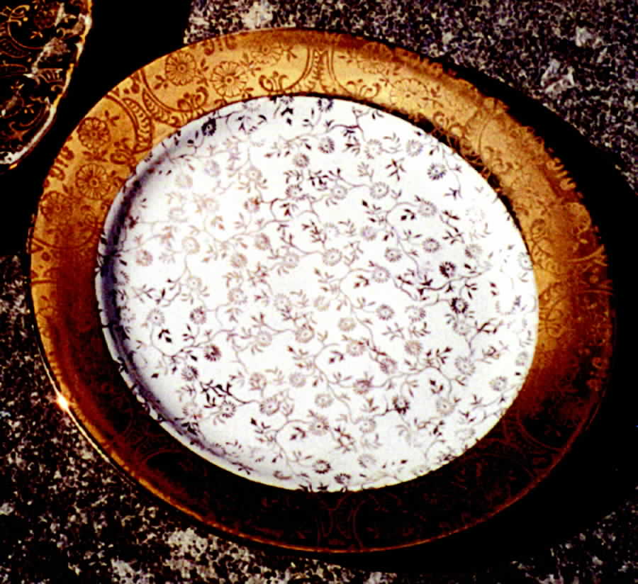 RYL159 Dessert/Pie Plate by Royal (USA)-1