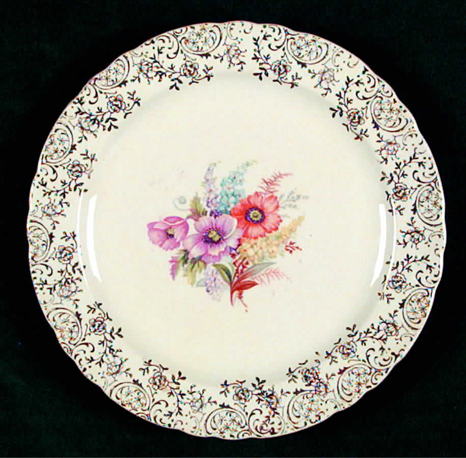 RYL162 Bread & Butter Plate by Royal (USA)-1