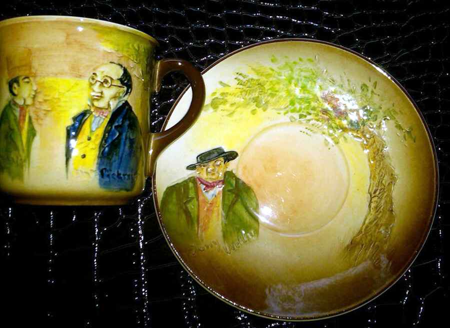 Dickens E Flat Cup & Saucer Set by Royal Doulton-1