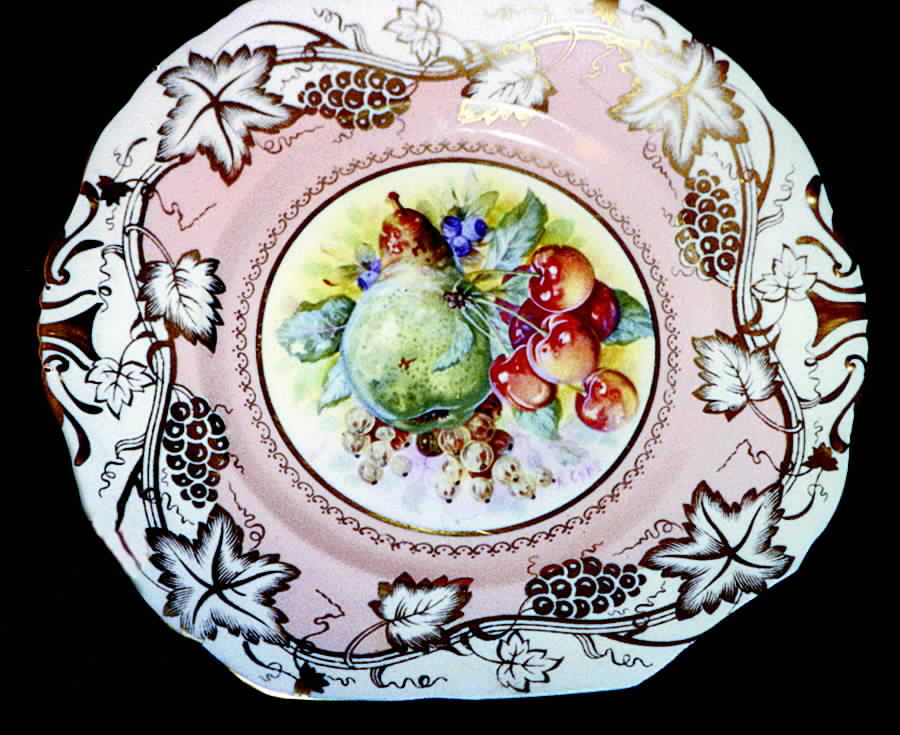RCH25 Handled Cake Plate by Royal Chelsea-1