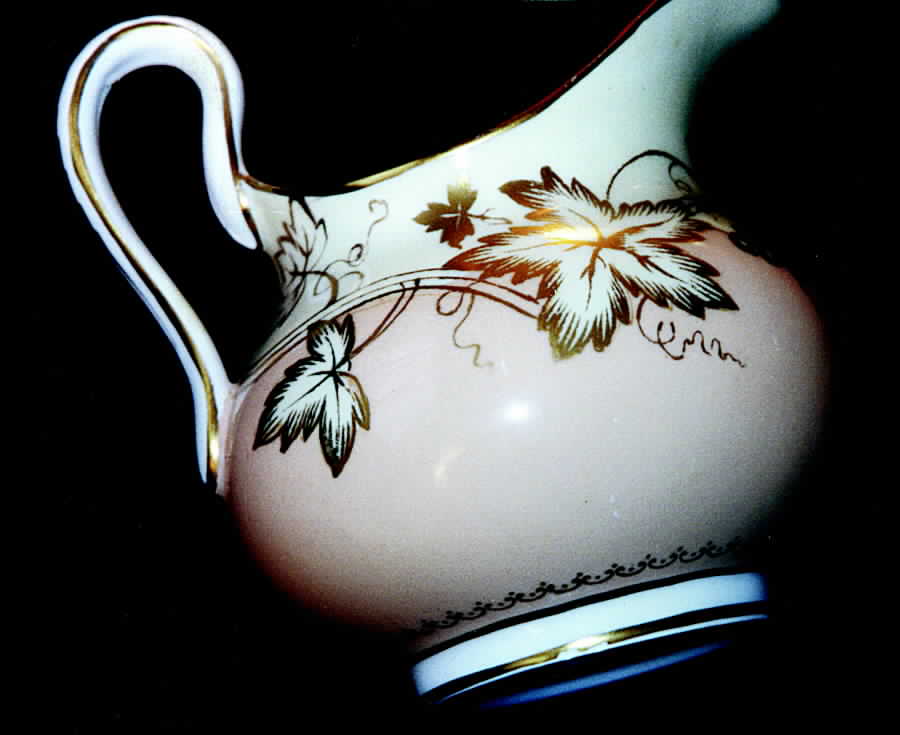 RCH25 Creamer by Royal Chelsea-1