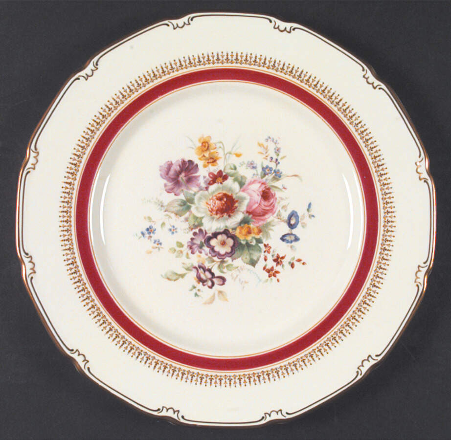 Ascot Red Dinner Plate by Royal Doulton-1
