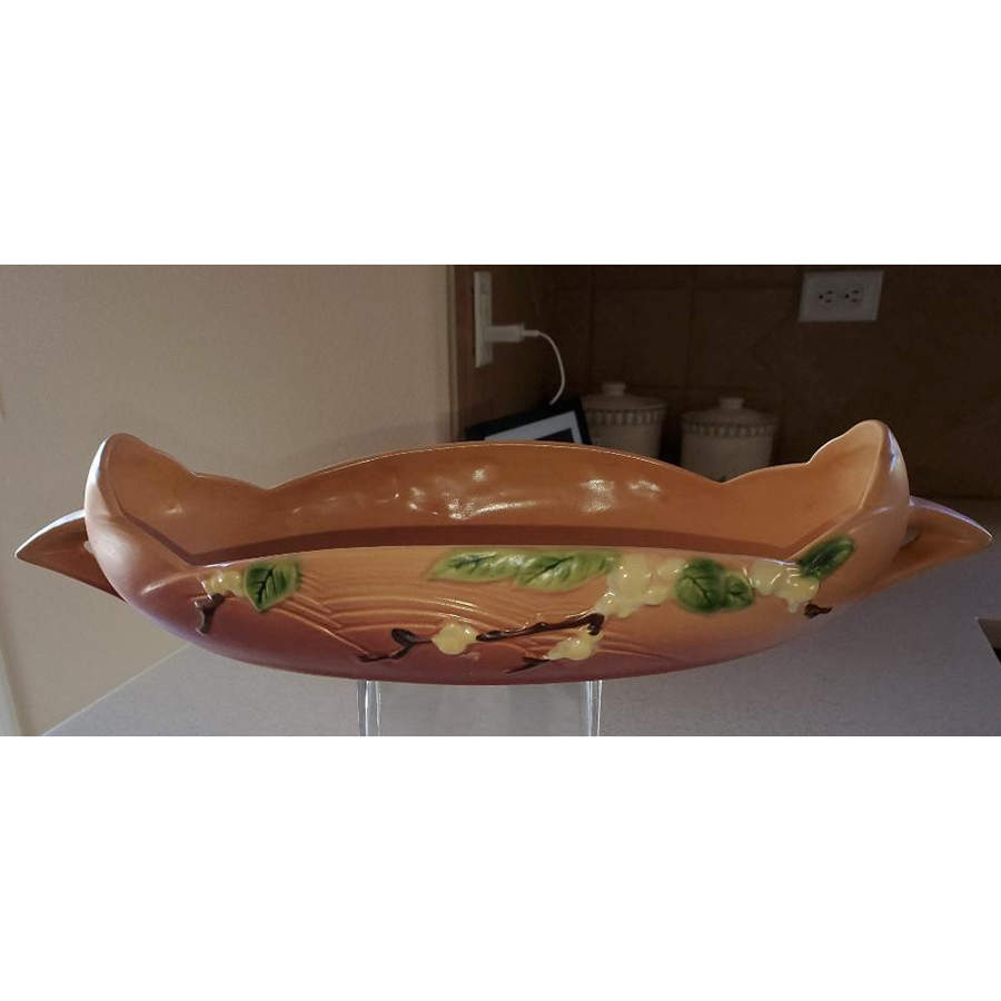 Snowberry Dusty Rose (Pink) 12" Leaf Dish by Roseville-1