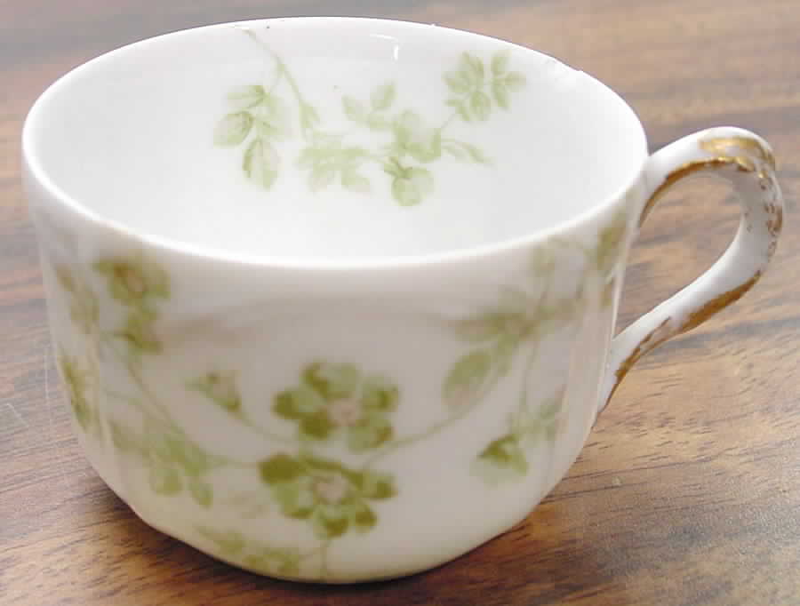 6551 Flat Cup by M Redon-1
