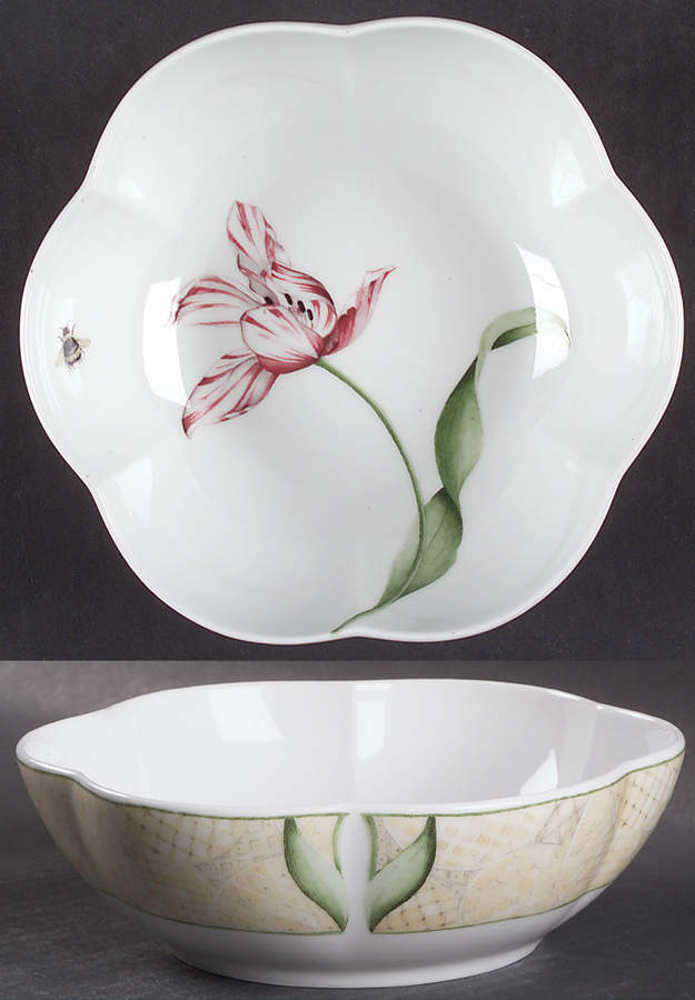 Alfresco Small Round Scalloped Dish by Royal Worcester-1