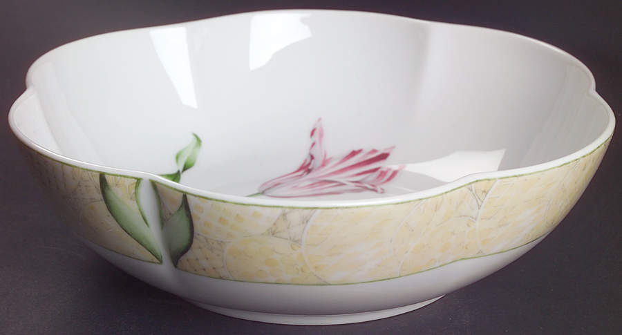 Alfresco Large Round Scalloped Dish by Royal Worcester-1