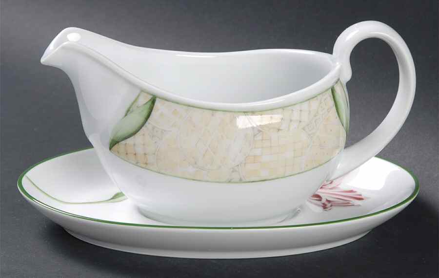 Alfresco Gravy Boat & Underplate by Royal Worcester-1