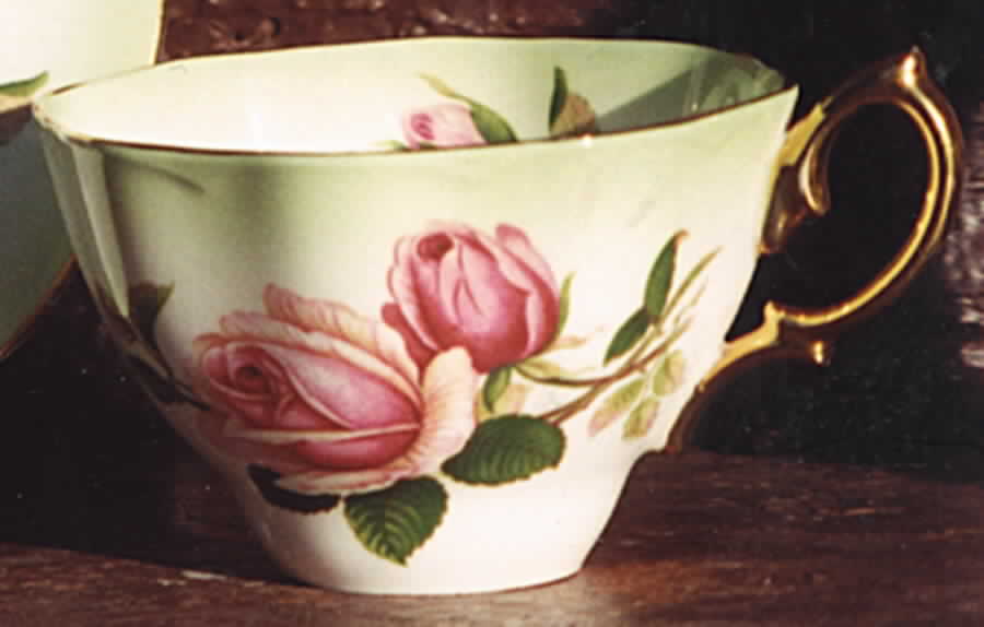 English Beauty (Green Rim) Flat Cup by Royal Albert-1