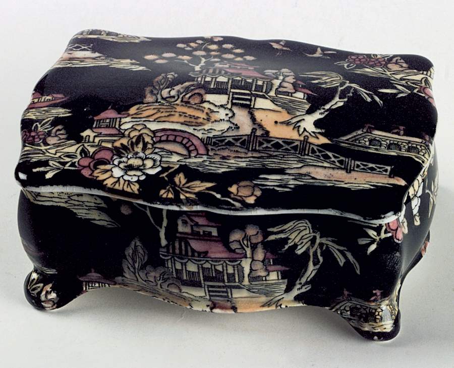 Pekin Black (No Trim) Small Candy Box by Royal Winton-1
