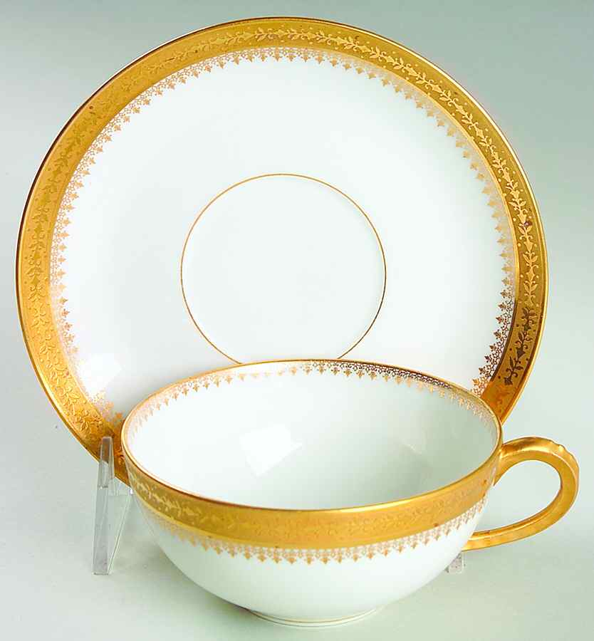 RDN86 Flat Cup & Saucer Set by M Redon-1