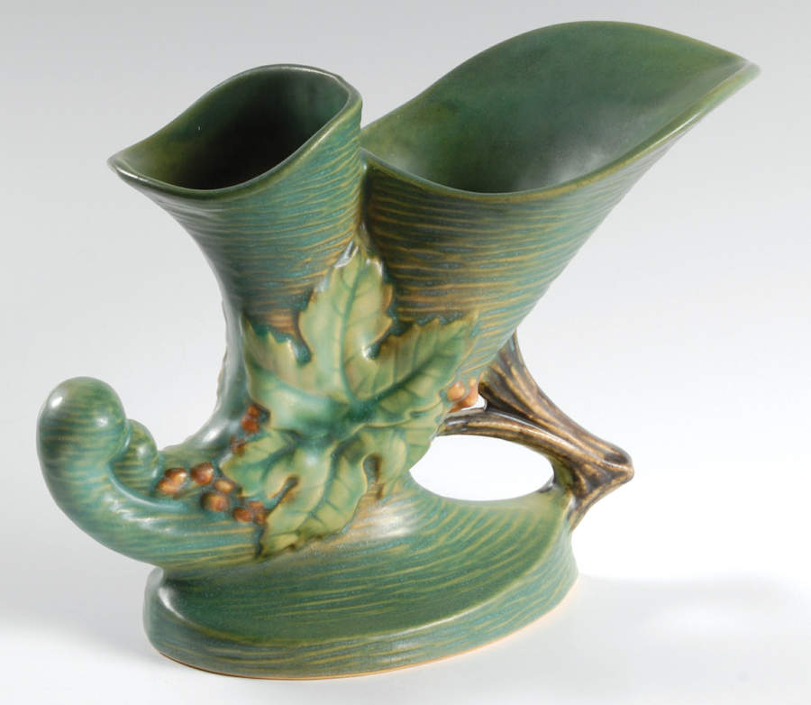Bushberry (Green Background) Double Cornucopia by Roseville-1