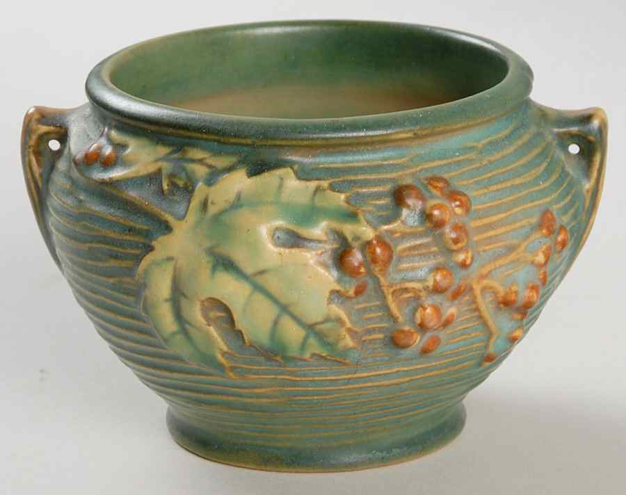 Bushberry (Green Background) 3" Jardiniere by Roseville-1