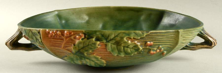 Bushberry (Green Background) 10" Oval Bowl by Roseville-1