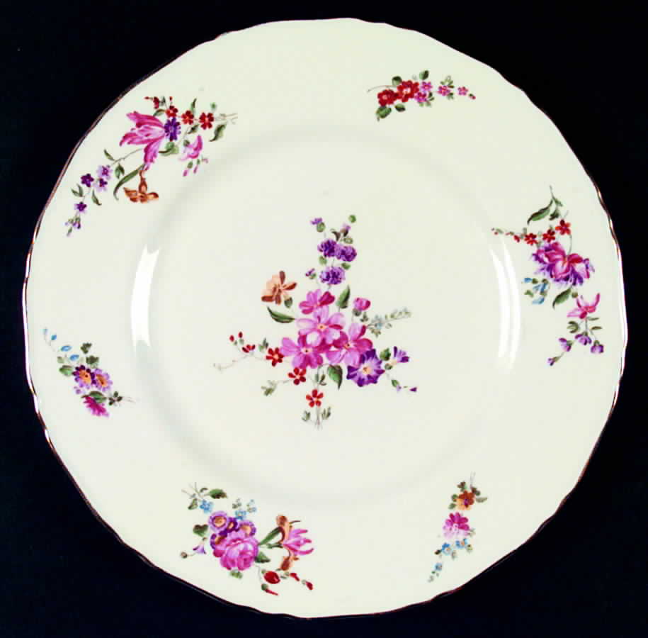 2-921 Dinner Plate by Royal Worcester-1
