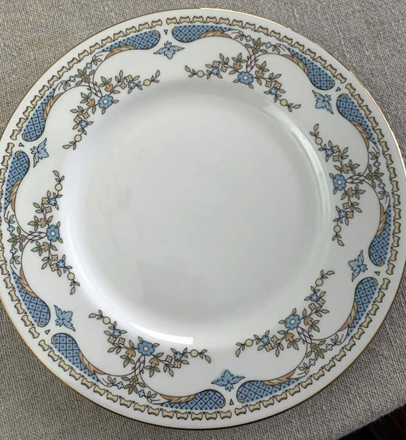 RVA37 Salad Plate by Royal Vale-1