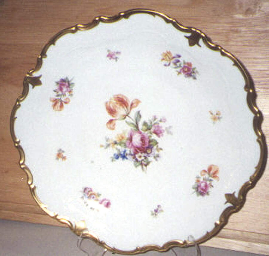 242-P Dinner Plate by Reichenbach-1