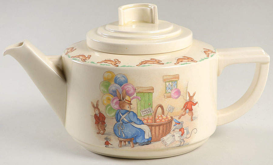 Bunnykins (Casino Shape) Teapot & Lid by Royal Doulton-1