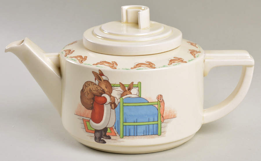 Bunnykins (Casino Shape) Teapot & Lid by Royal Doulton-1