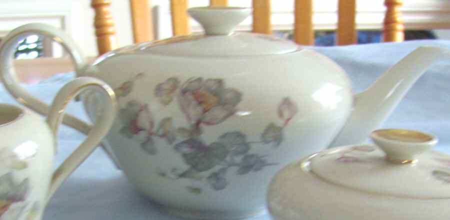 RHN4 Teapot & Lid by Rhenania-1