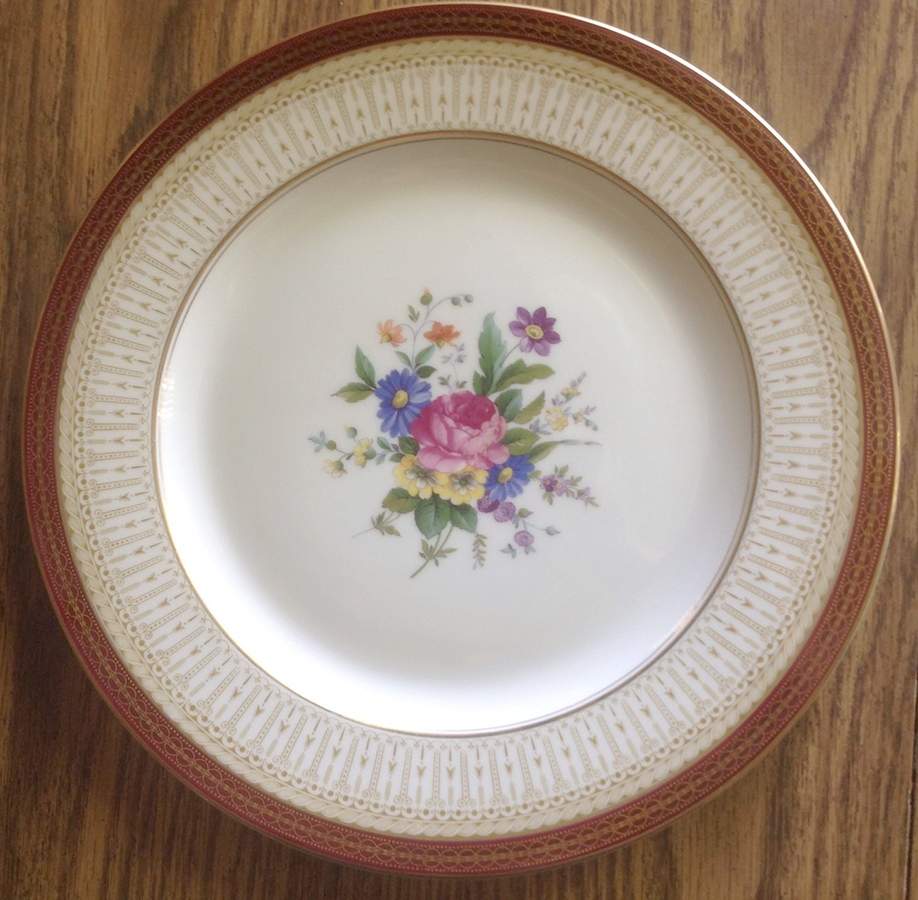 Avon Red Dinner Plate by Royal Bayreuth-1