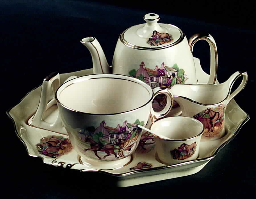 Village Scenes 6-Piece Breakfast Set (Flat Cup) by Royal Winton-1