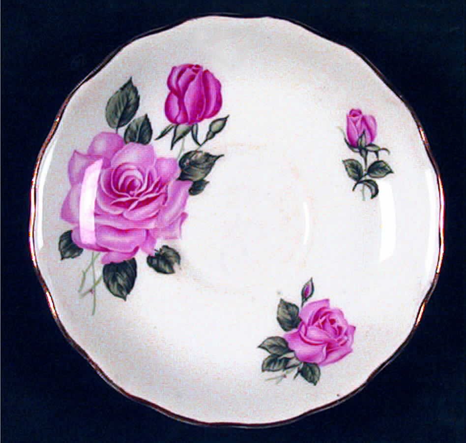 3632 Saucer by Royal Vale-1