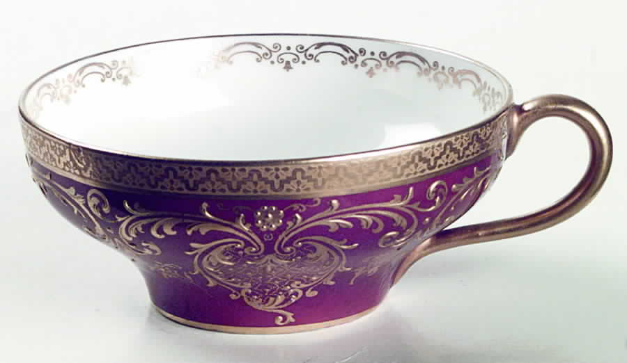 HB4540 Flat Cup by Royal Doulton-1