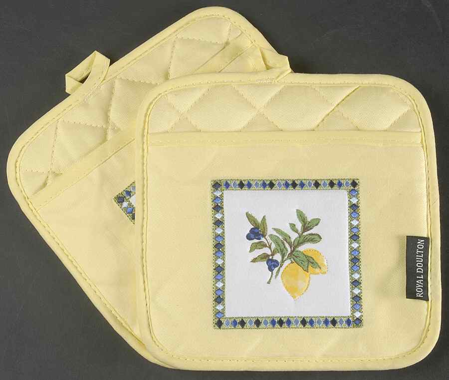 Carmina Accessories (Set of 2) Cloth Potholders by Royal Doulton-1