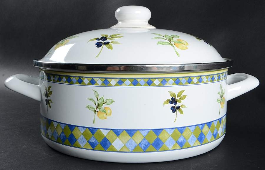 Carmina Accessories 4 Quart Metal Covered Casserole by Royal Doulton-1
