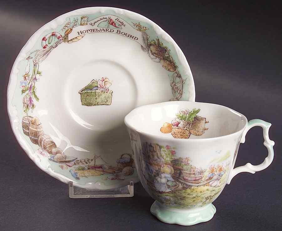 Brambly Hedge Homeward Bound Footed Cup & Saucer Set by Royal Doulton-1