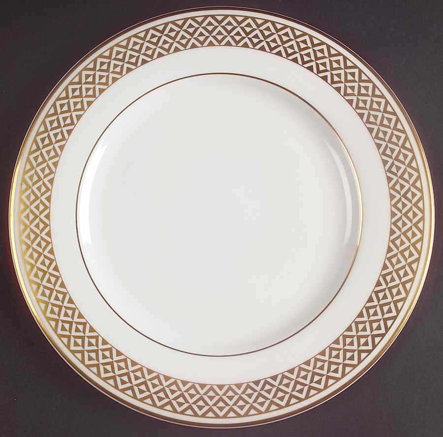 Henley Accent Luncheon Plate by Royal Doulton-1