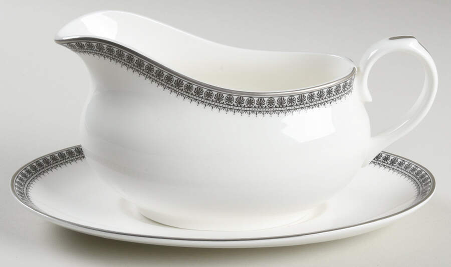 Marlowe Gravy Boat & Underplate by Royal Doulton-1