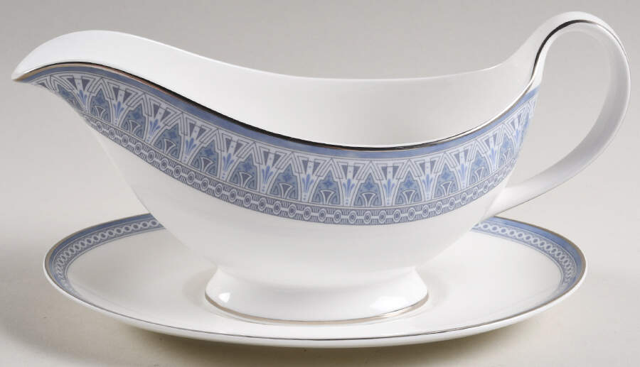 Rossetti Gravy Boat & Underplate by Royal Doulton-1