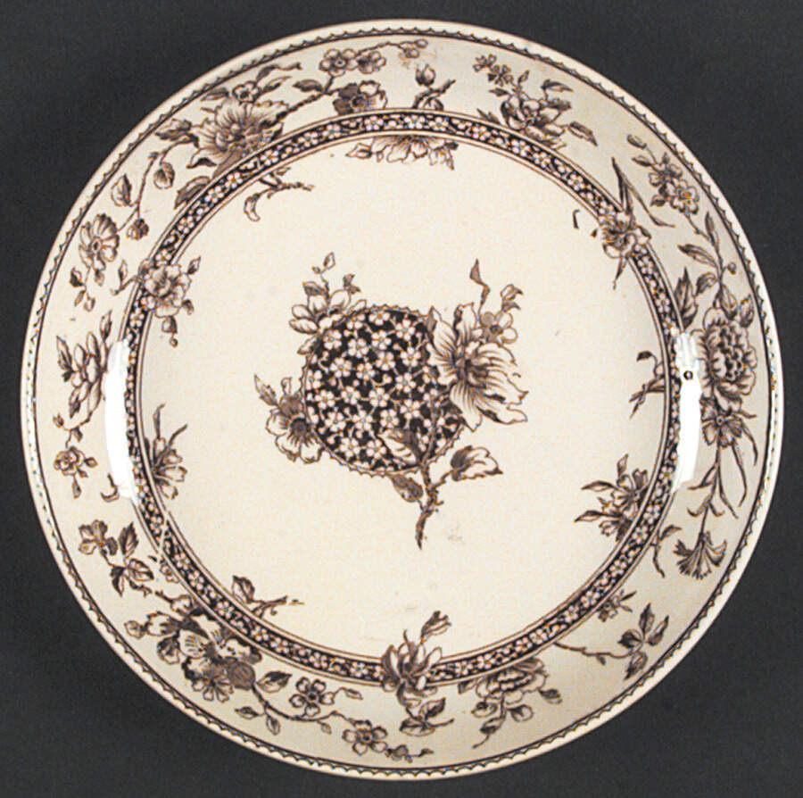 Oxford Coupe Cereal Bowl by Royal Doulton-1