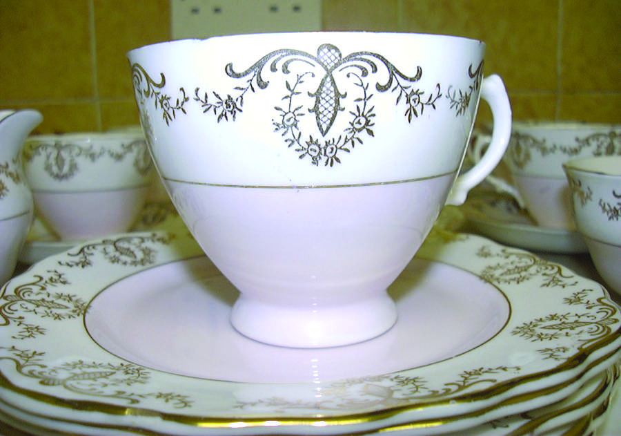 RVA39 Footed Cup & Saucer Set by Royal Vale-1