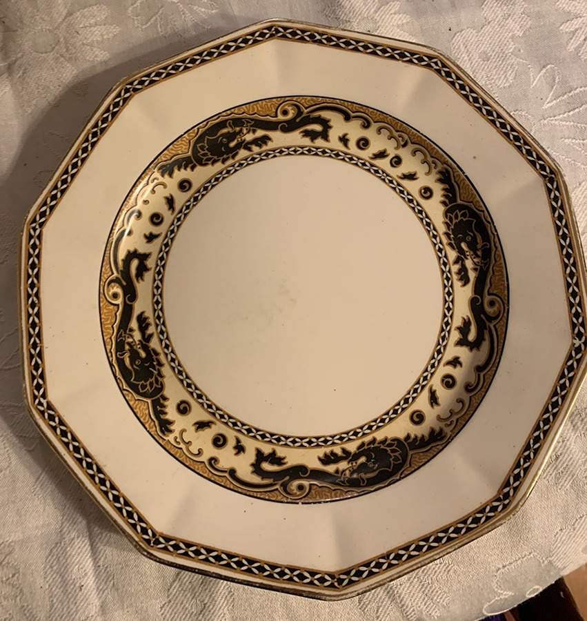 Ming (Black) Luncheon Plate by Royal Winton-1