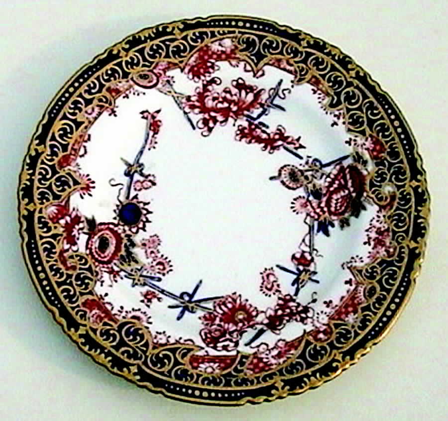 5852 Dinner Plate by Royal Crown Derby-1