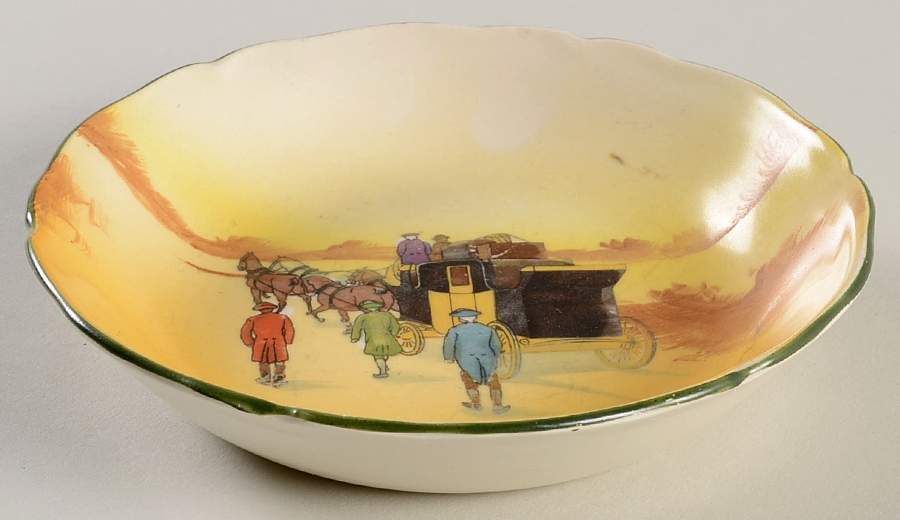 Coaching Days (Scalloped) Fruit/Dessert (Sauce) Bowl by Royal Doulton-1