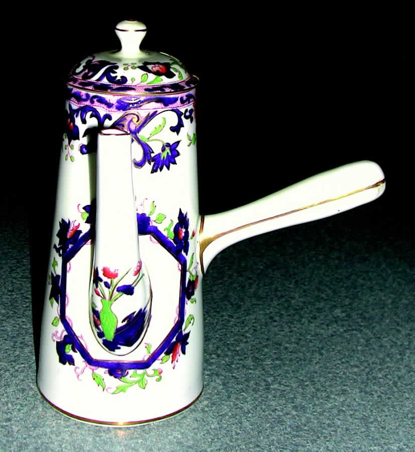 E2473 Coffee Pot & Lid by Royal Doulton-1
