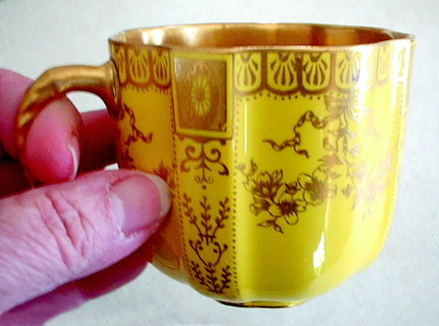 3257 Flat Cup by Royal Crown Derby-1