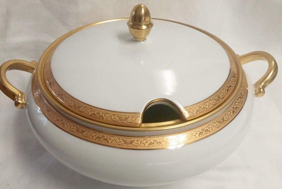 Ambassador Gold (White) Tureen & Lid by Raynaud-1